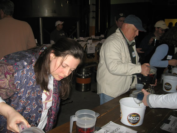 The Braufrau Pouring Beers